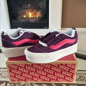 Vans Women's Bold Purple and Pink Platform Sneakers.  Brand New💕 Rare combo